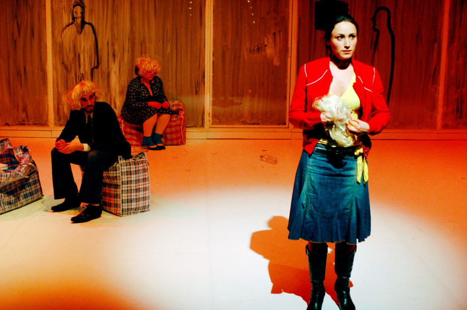 arijana-theater-faked-2007-04